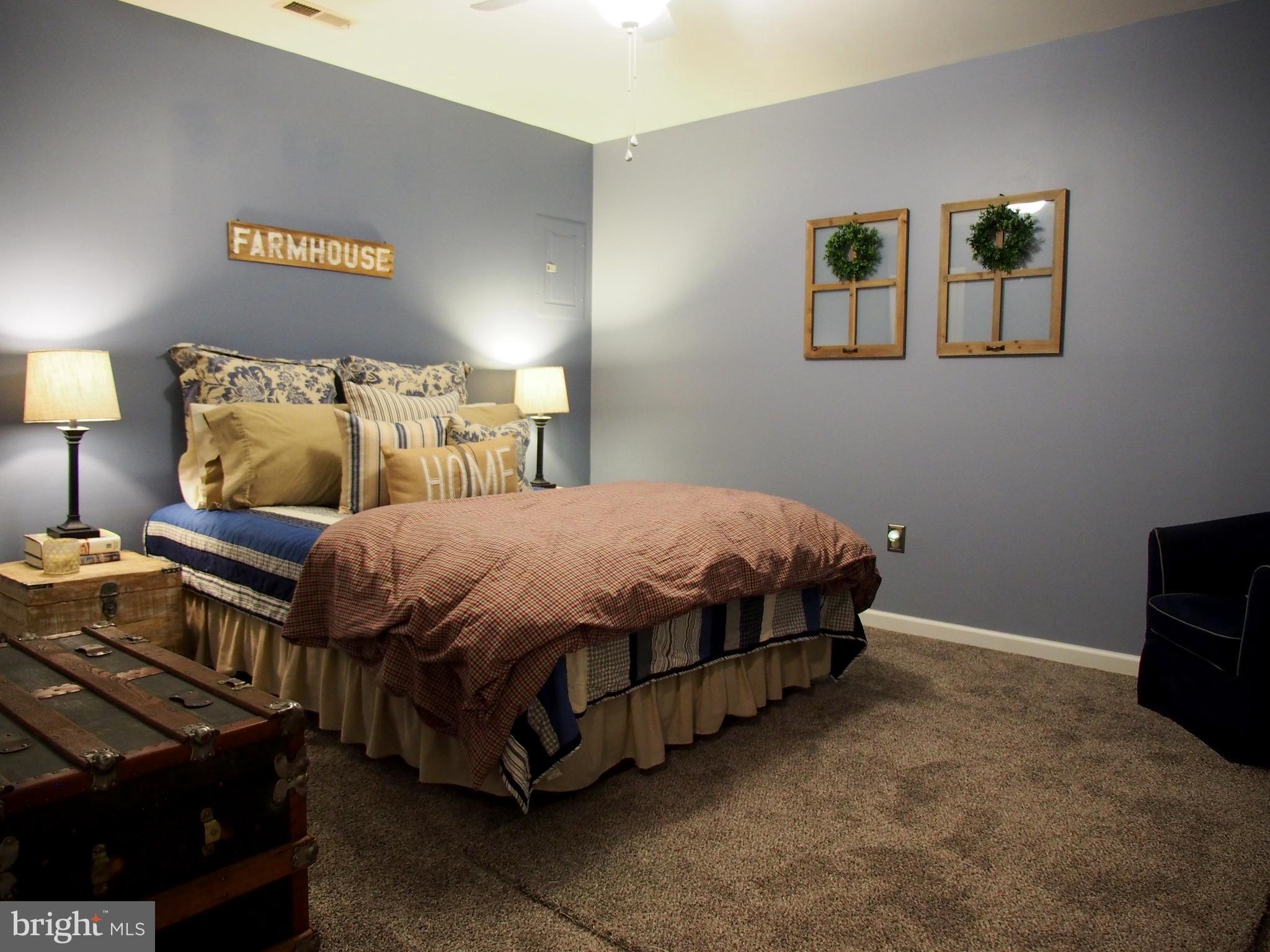 LOVETON FARMS - Residential