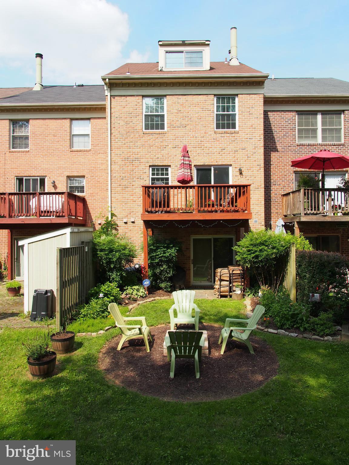 LOVETON FARMS - Residential