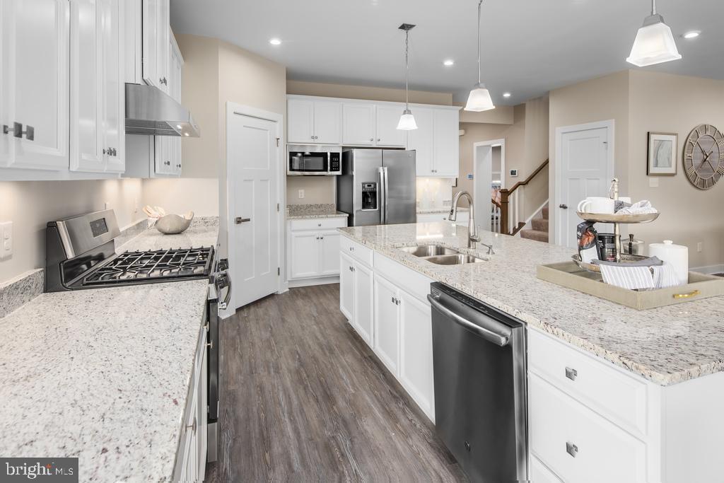 THE LAKES AT MARTINSBURG - Residential