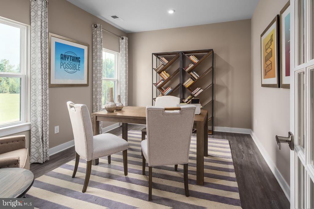 THE LAKES AT MARTINSBURG - Residential