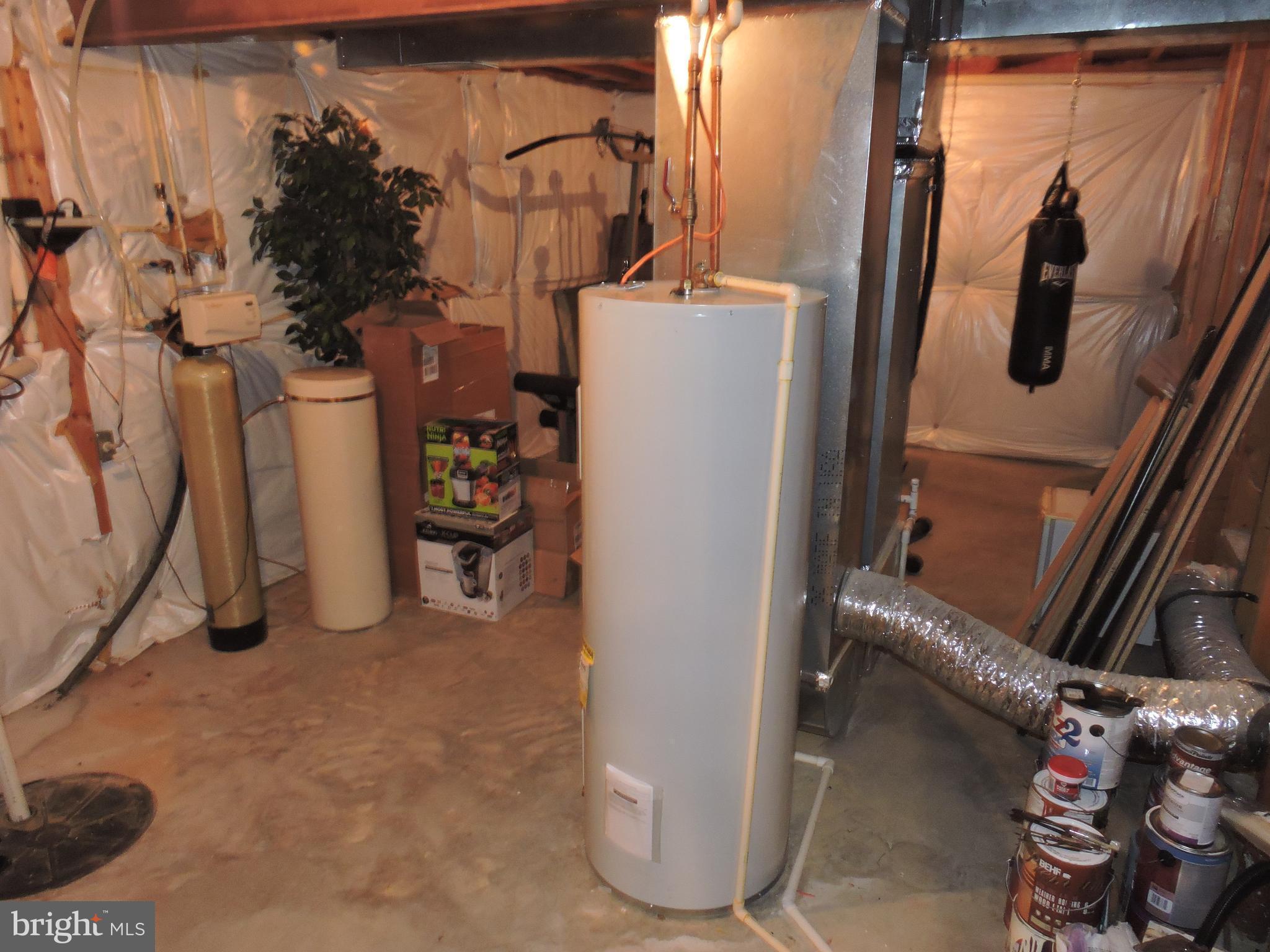 LAKELAND PLACE - Residential