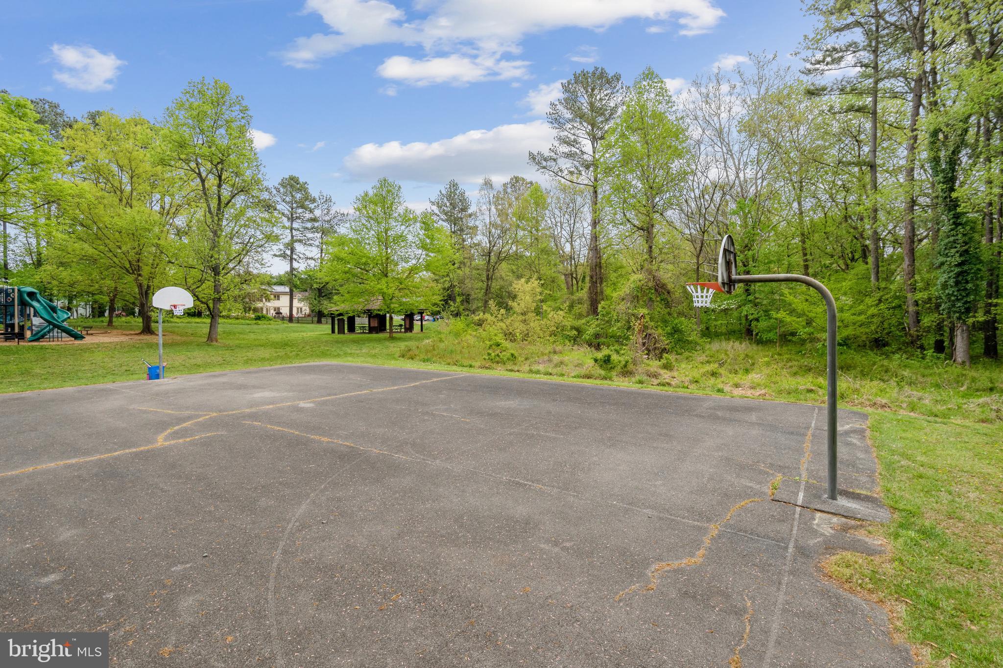 FLOWER VALLEY - Residential