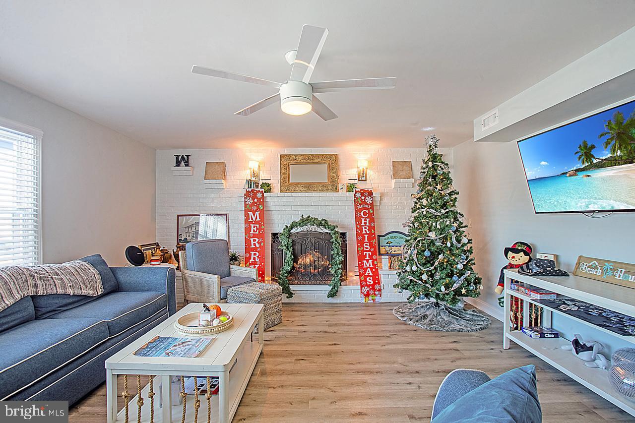 6109 ATLANTIC AVENUE 100