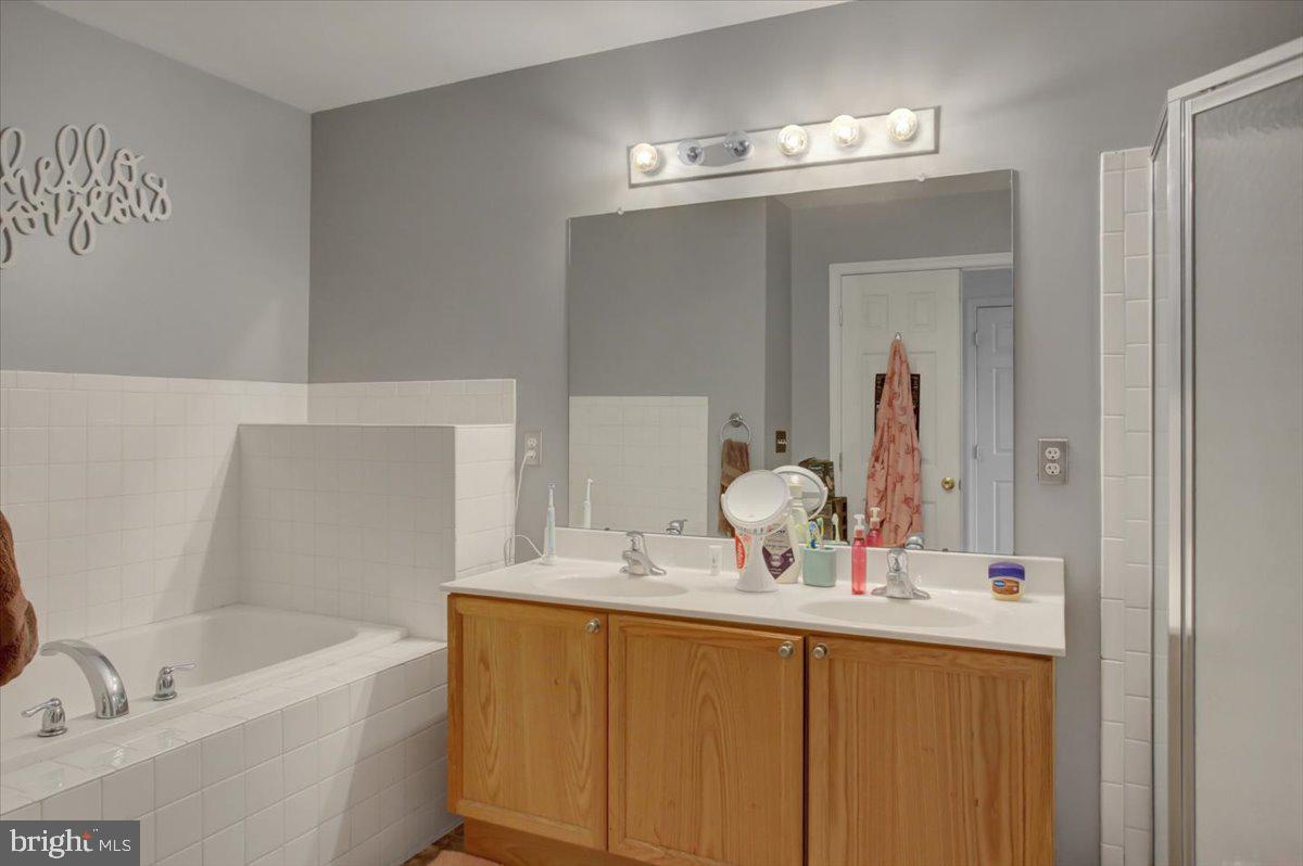 PRENTISS POINT - Residential