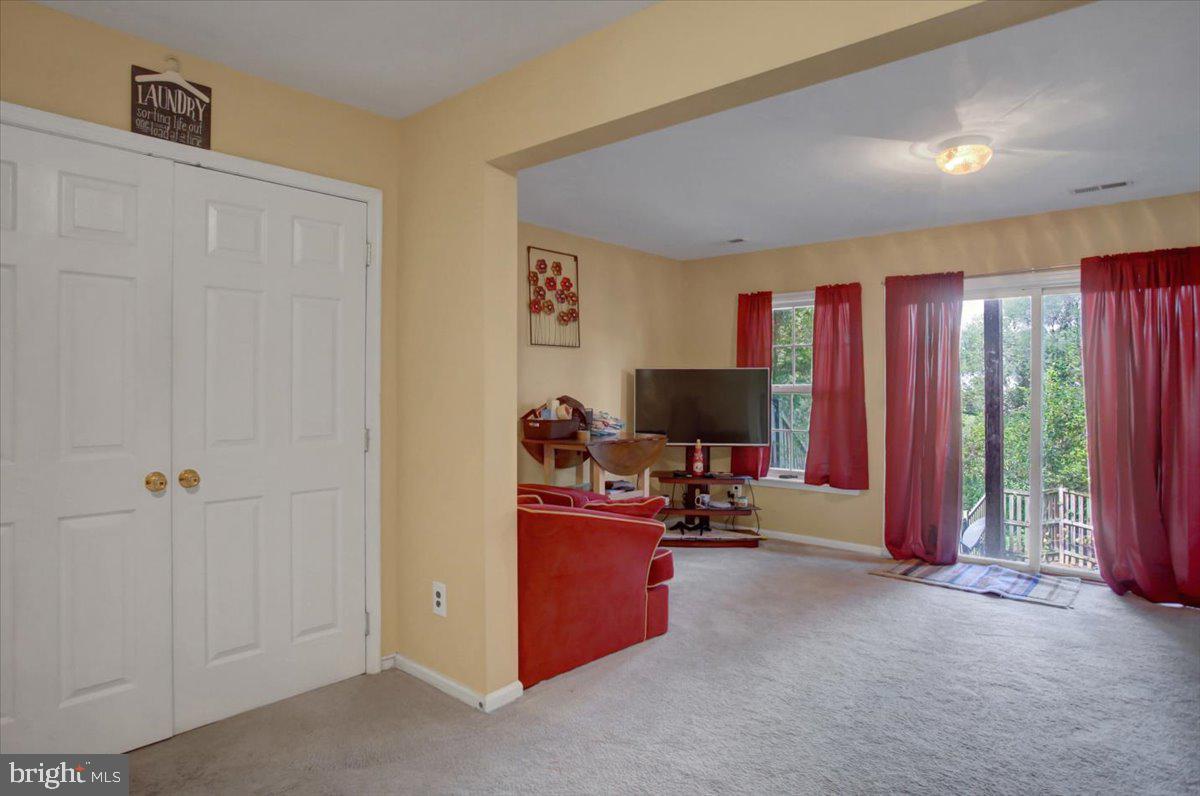 PRENTISS POINT - Residential