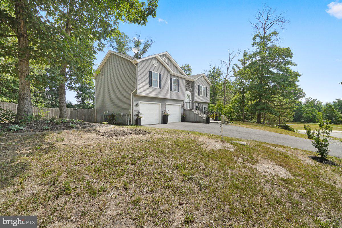 HICKORY RUN - Residential