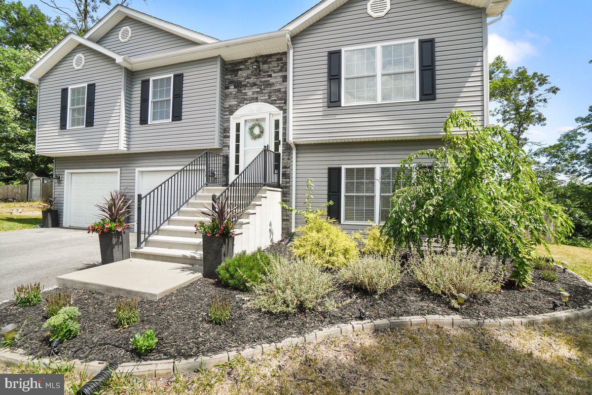 HICKORY RUN - Residential