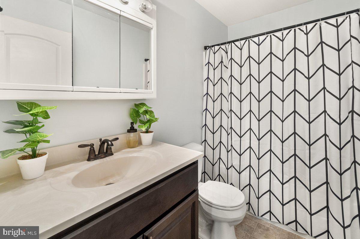 HICKORY RUN - Residential