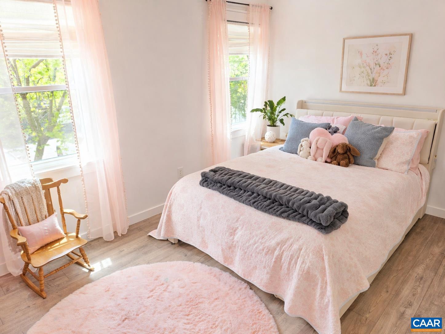 LAKE MONTICELLO - Residential