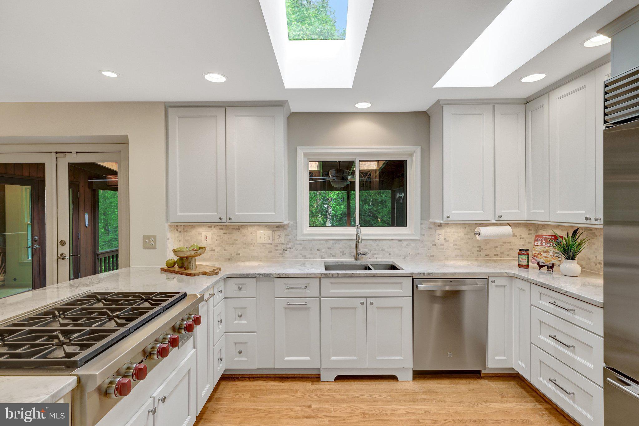 LANGLEY OAKS - Residential