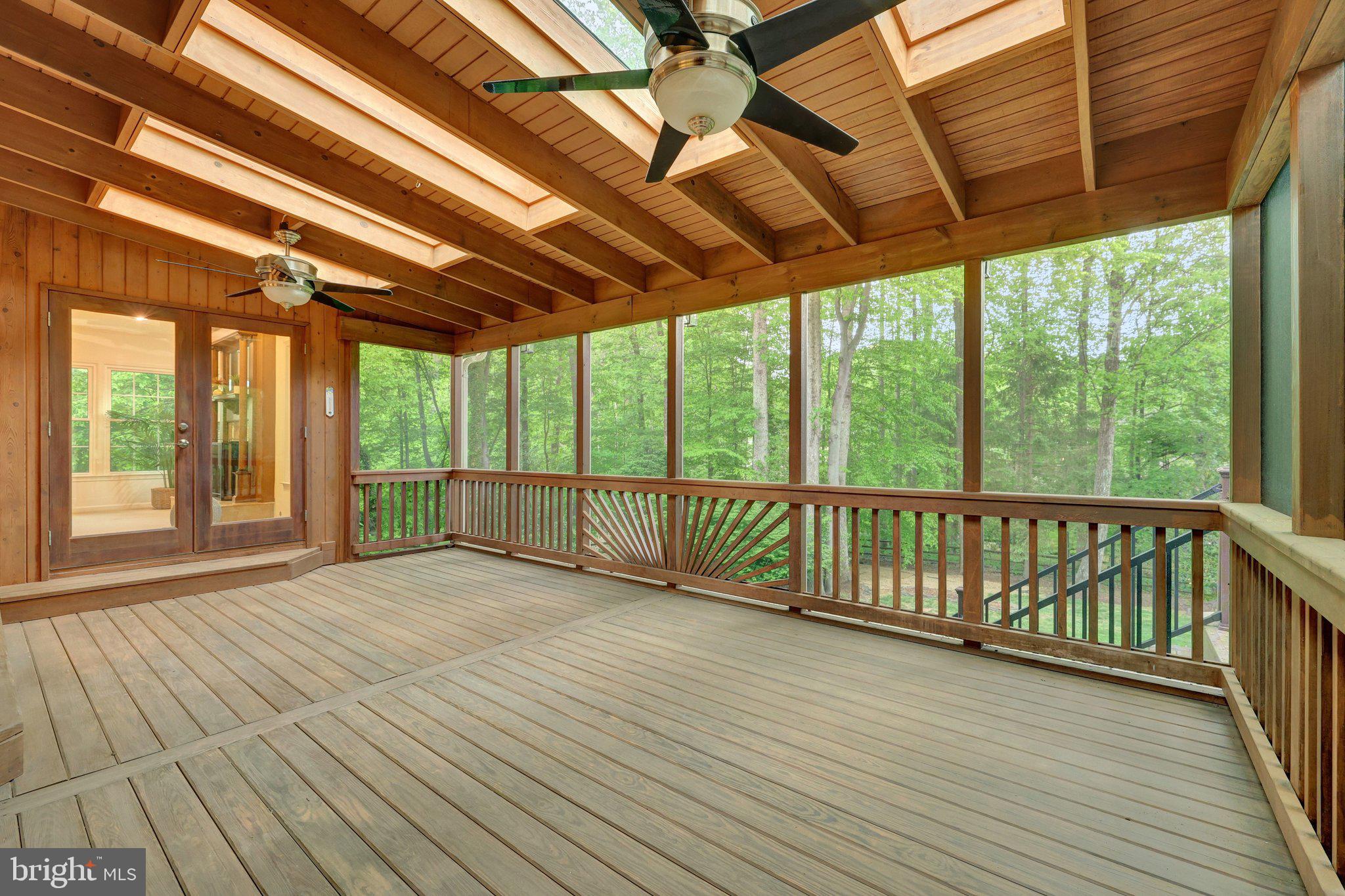 LANGLEY OAKS - Residential