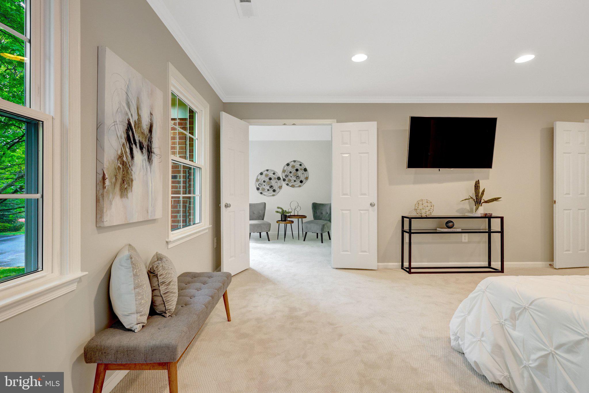 LANGLEY OAKS - Residential