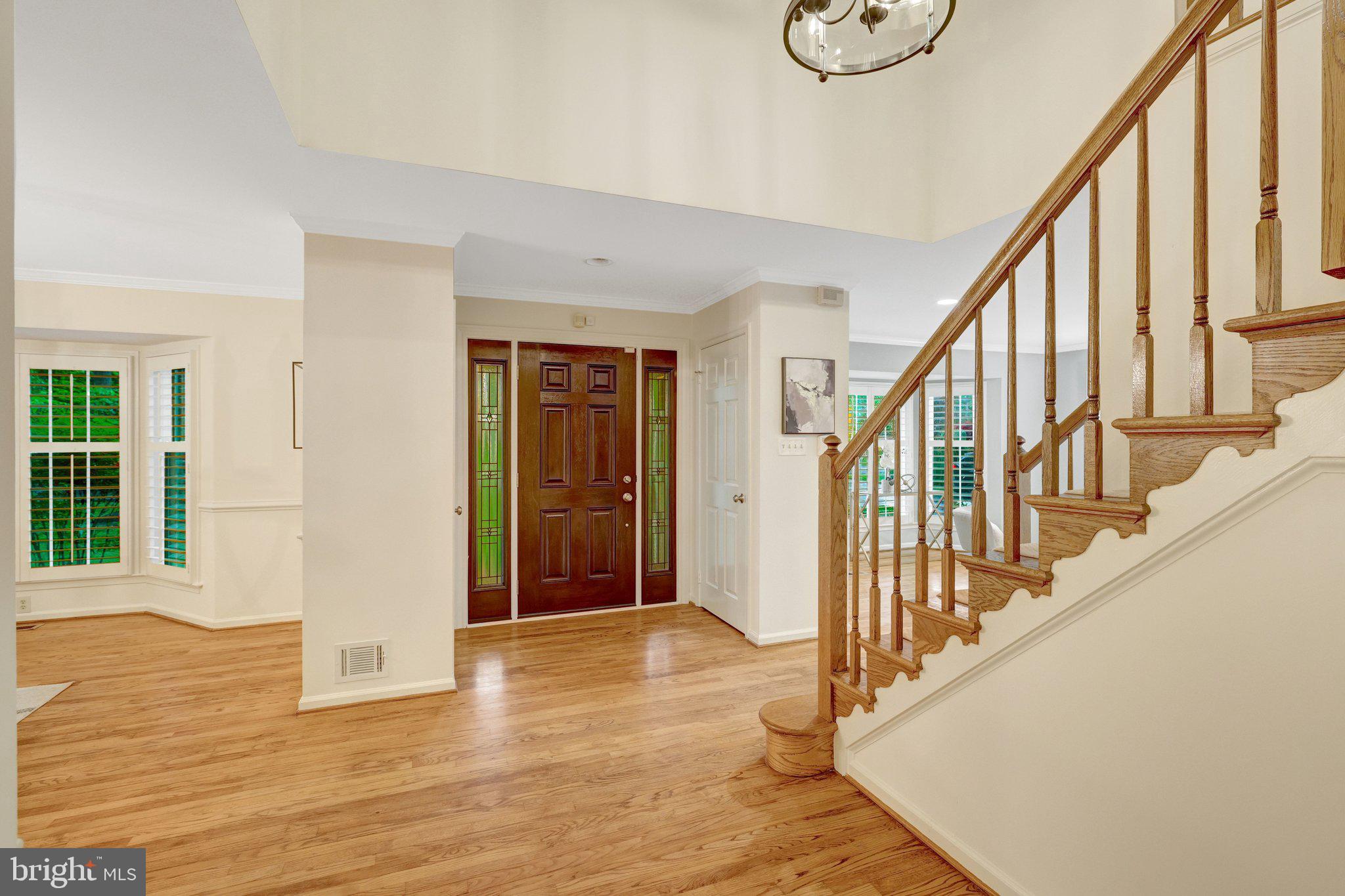 LANGLEY OAKS - Residential