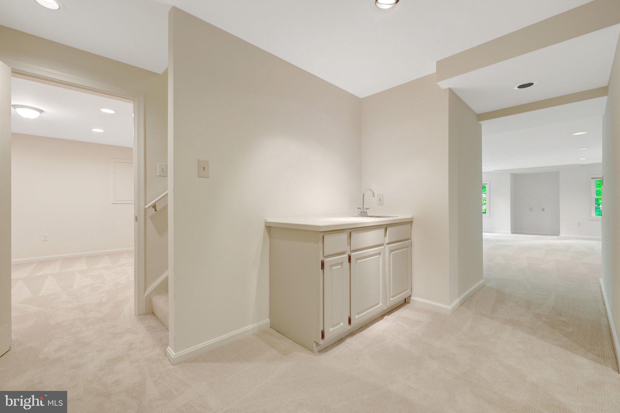 LANGLEY OAKS - Residential