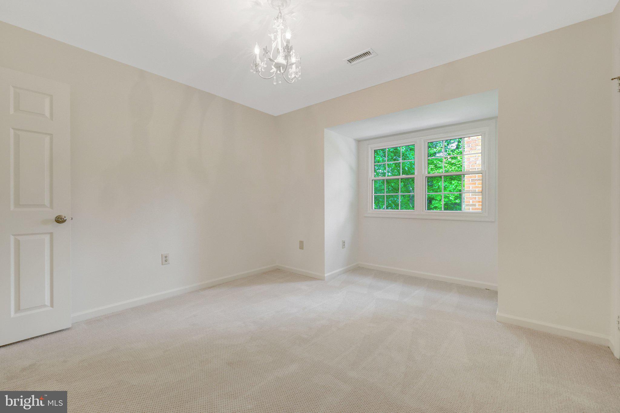 LANGLEY OAKS - Residential