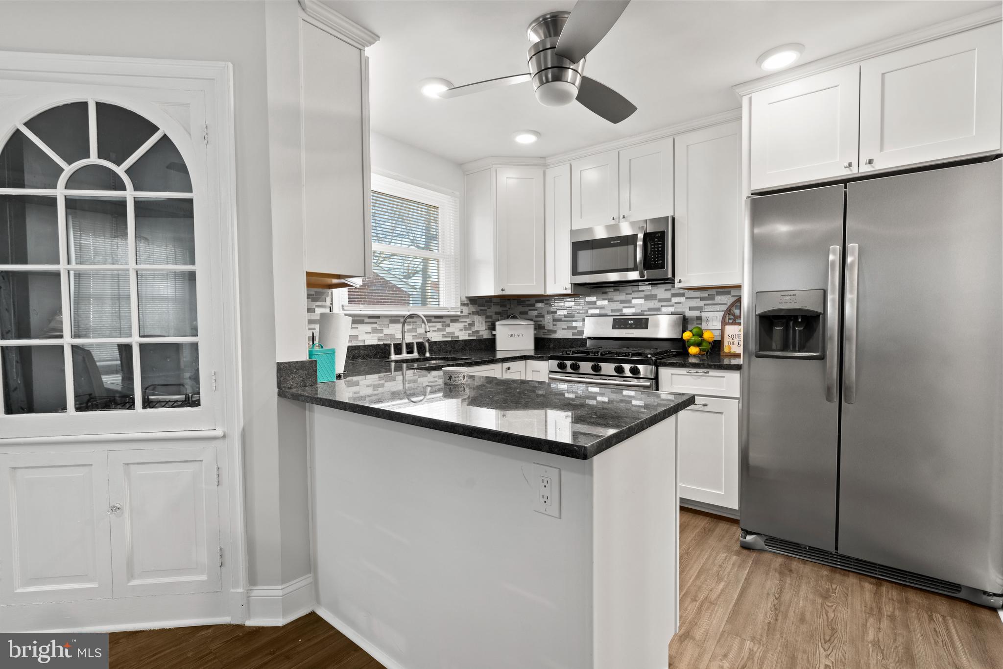 ASHBURTON HISTORIC DISTRICT - Residential