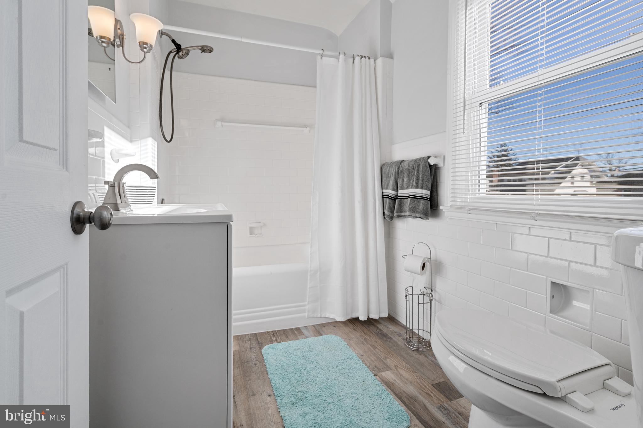 ASHBURTON HISTORIC DISTRICT - Residential