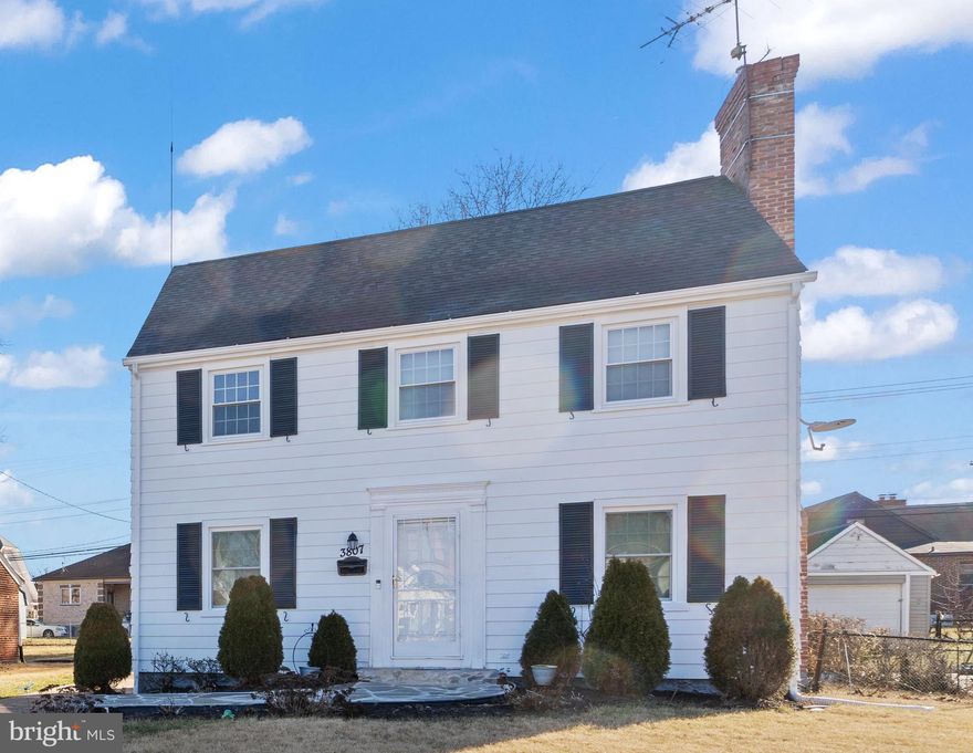 PUBLIC:  Charming 3 bedroom, 2.5 bath colonial in the Ashburton Historic neighborhood.  It host a newly decorated kitchen with an open floor plan.  The kitchen includes a black granite countertop, mosaic back splash, appliances and ceiling fans and remodeled powder room.  This gem has had all of the first and upper level windows replaced with UV protection to help maintain the coolness in the summer and the heat during the winter.  Architectural shingles were placed on the home and the detached garage with loft.  The lower level host a renovated finished family room and full bathroom.  This home was freshly painted in a neutral color to make it move in ready.  Priced to sell, this home could be yours.