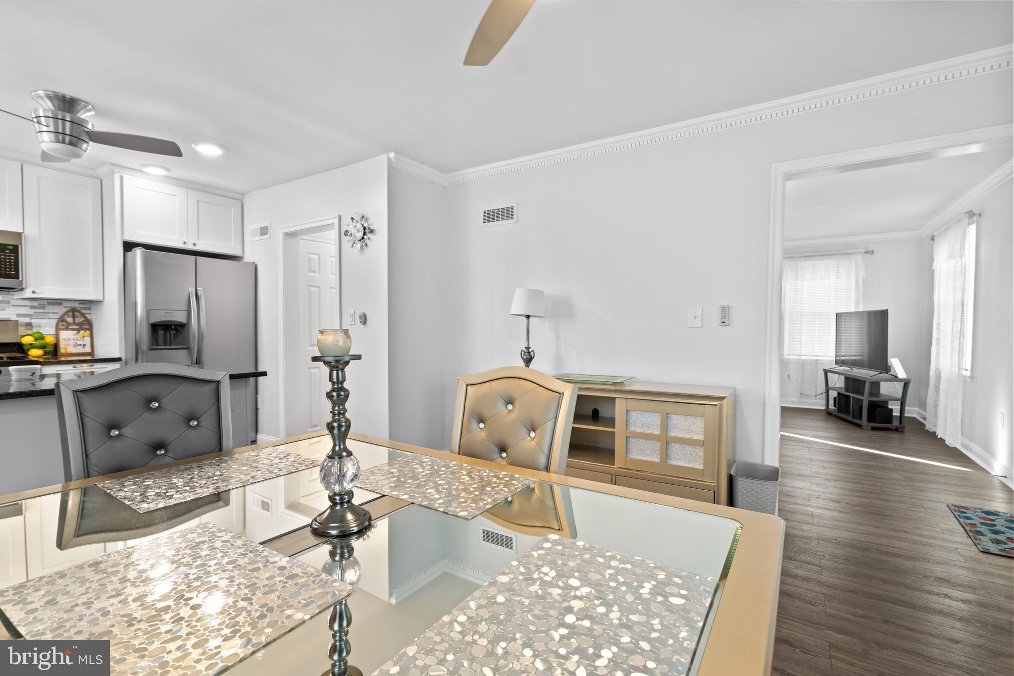 ASHBURTON HISTORIC DISTRICT - Residential