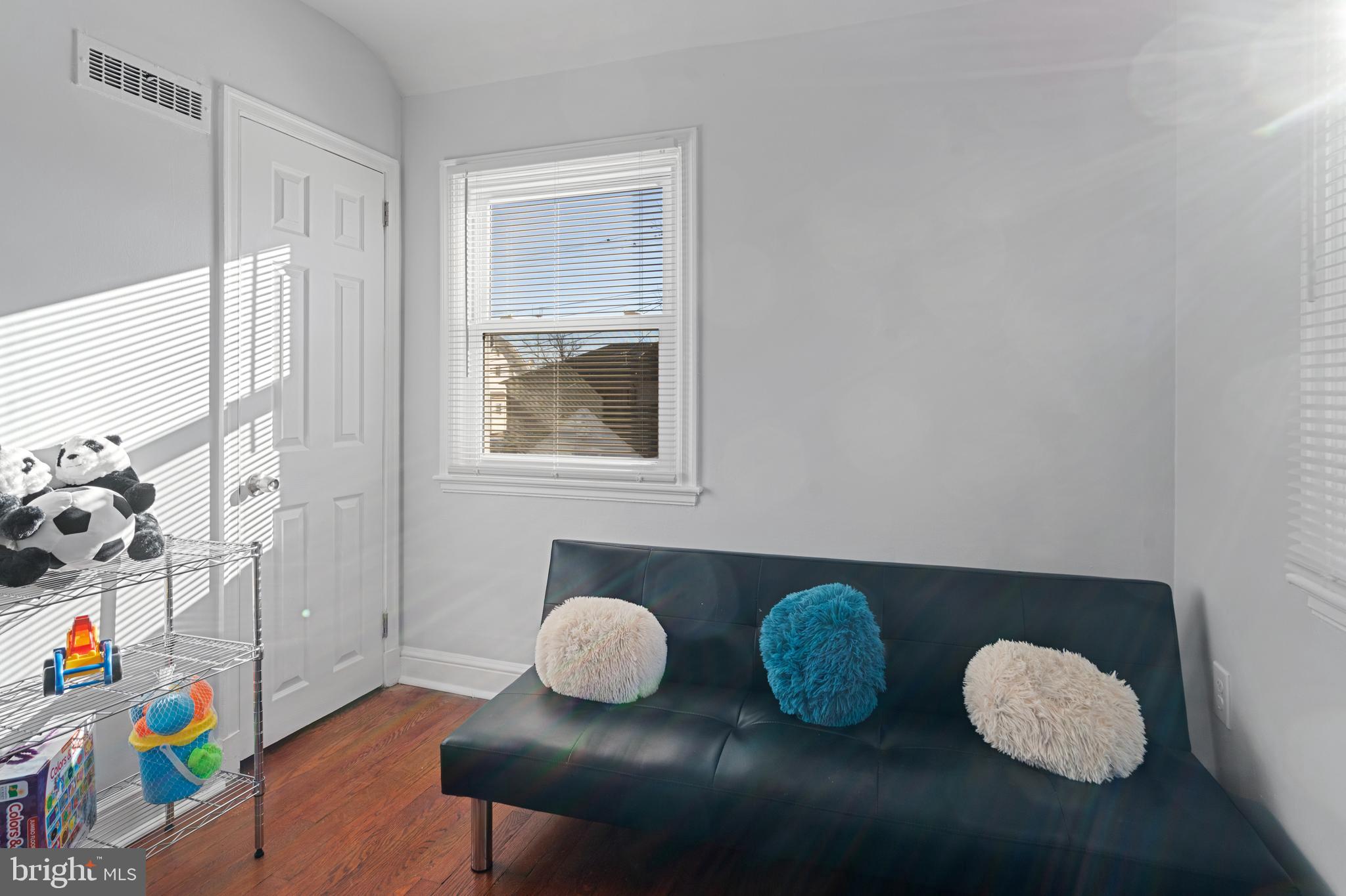 ASHBURTON HISTORIC DISTRICT - Residential