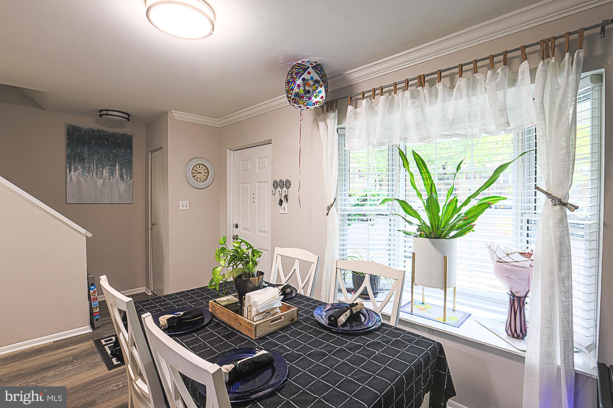 VILLAGE OF LONG REACH - Residential