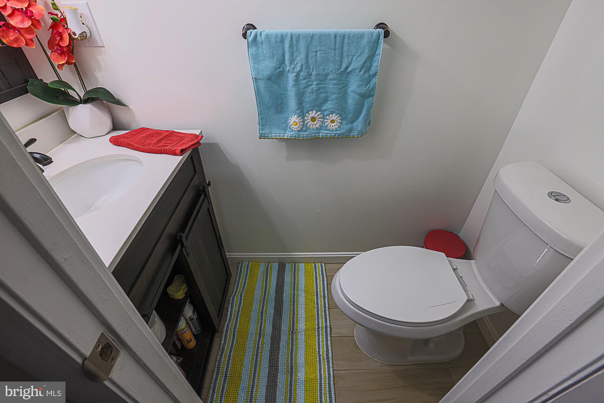 VILLAGE OF LONG REACH - Residential