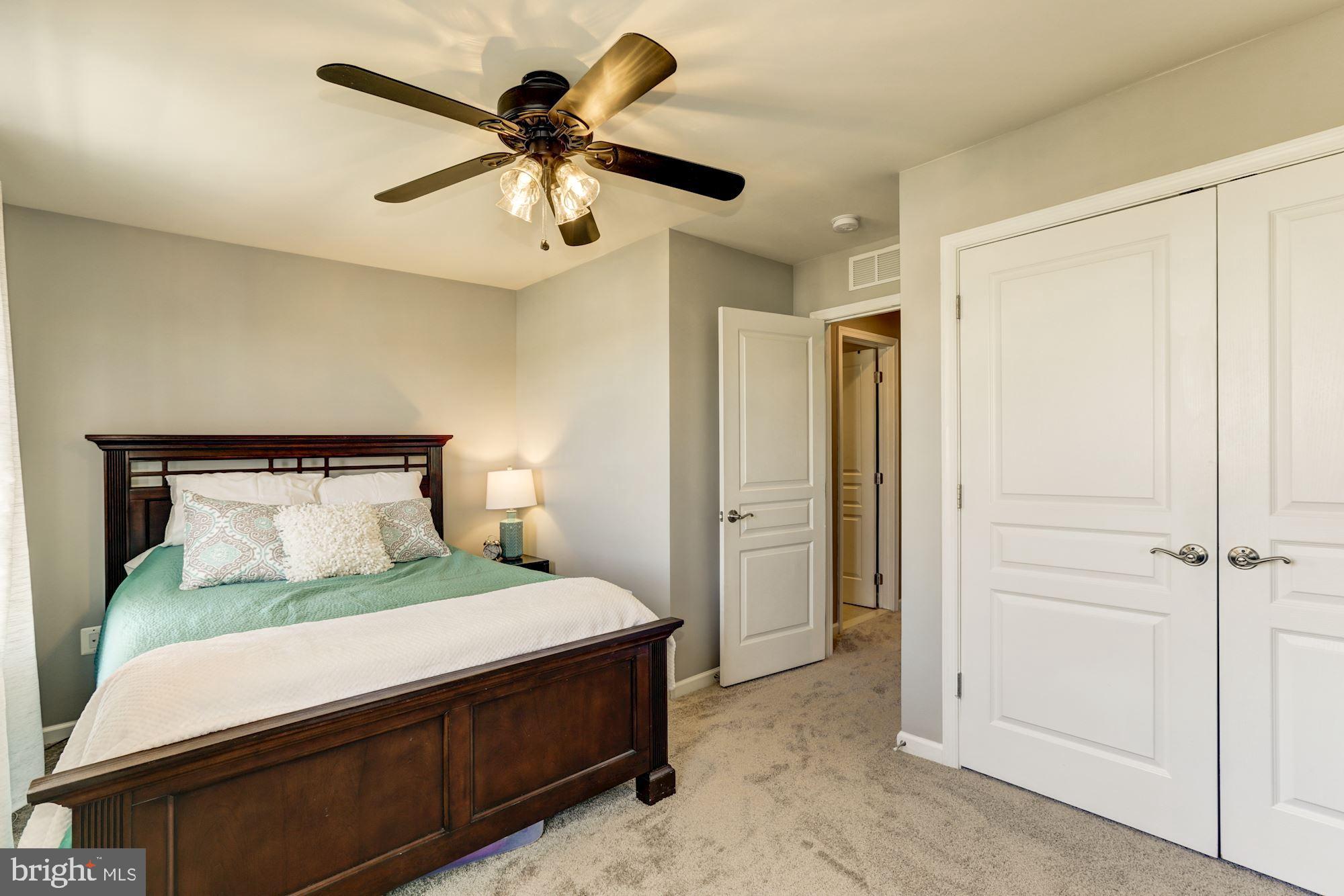 HERITAGE CROSSING CONDOMINIUM - Residential