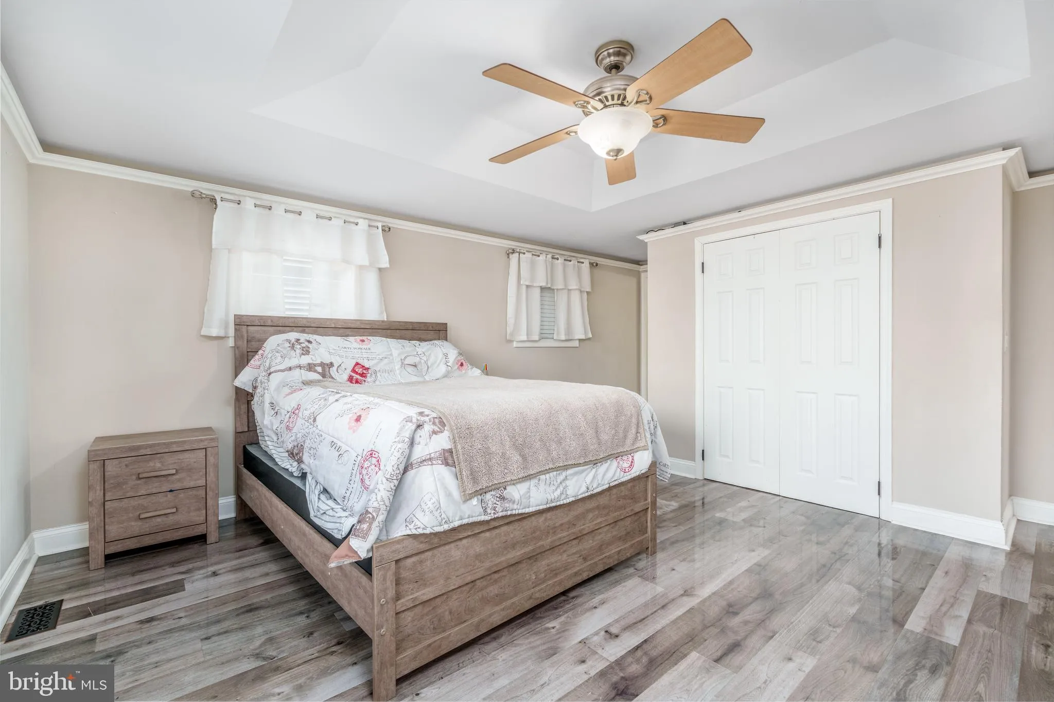 Wilmington, Delaware 19804, United States, 6 Bedrooms Bedrooms, ,6 BathroomsBathrooms,Residential,Pending,79577