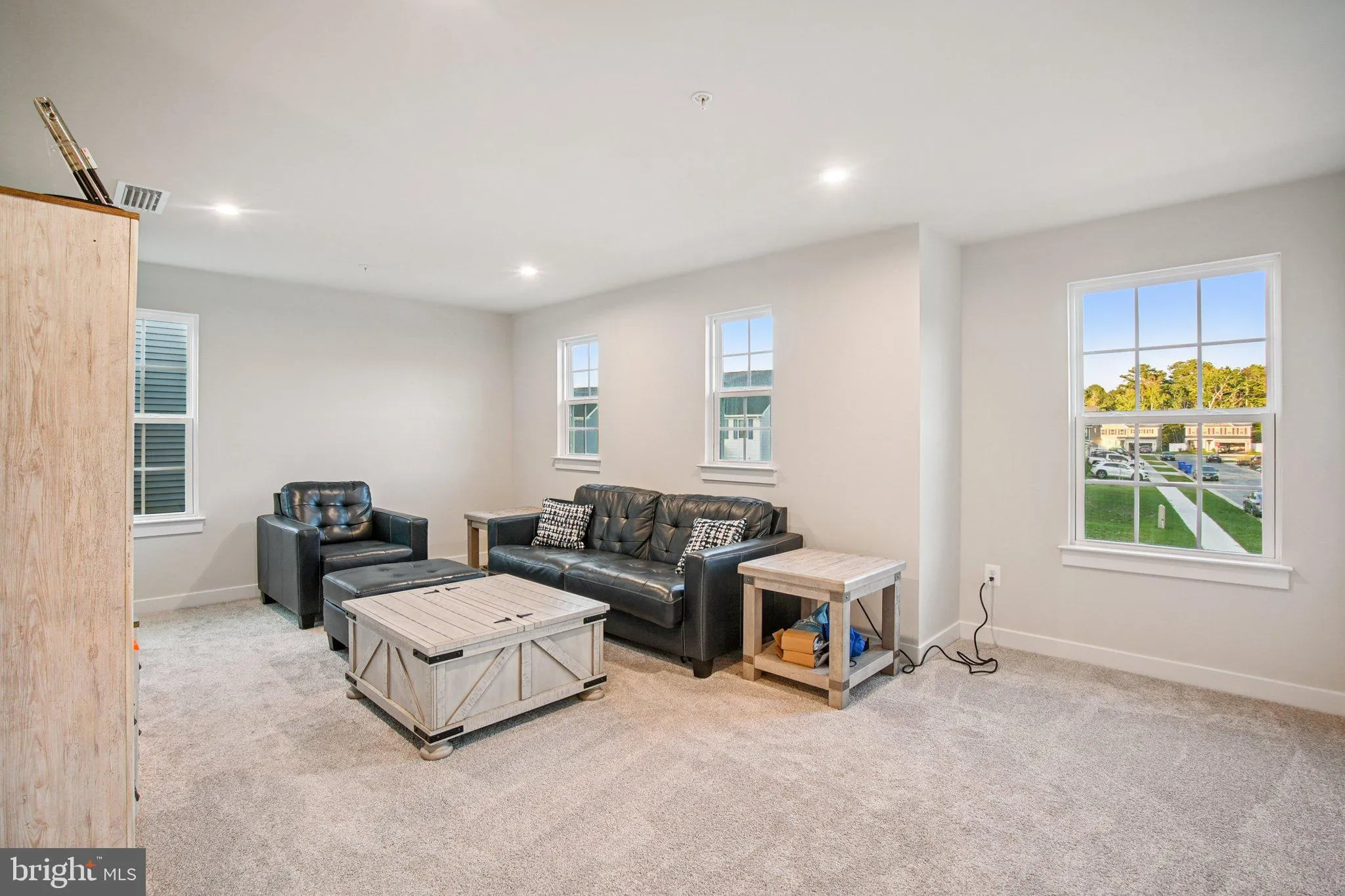 Grasonville, Maryland 21638, United States, 5 Bedrooms Bedrooms, ,3 BathroomsBathrooms,Residential,Active,216086