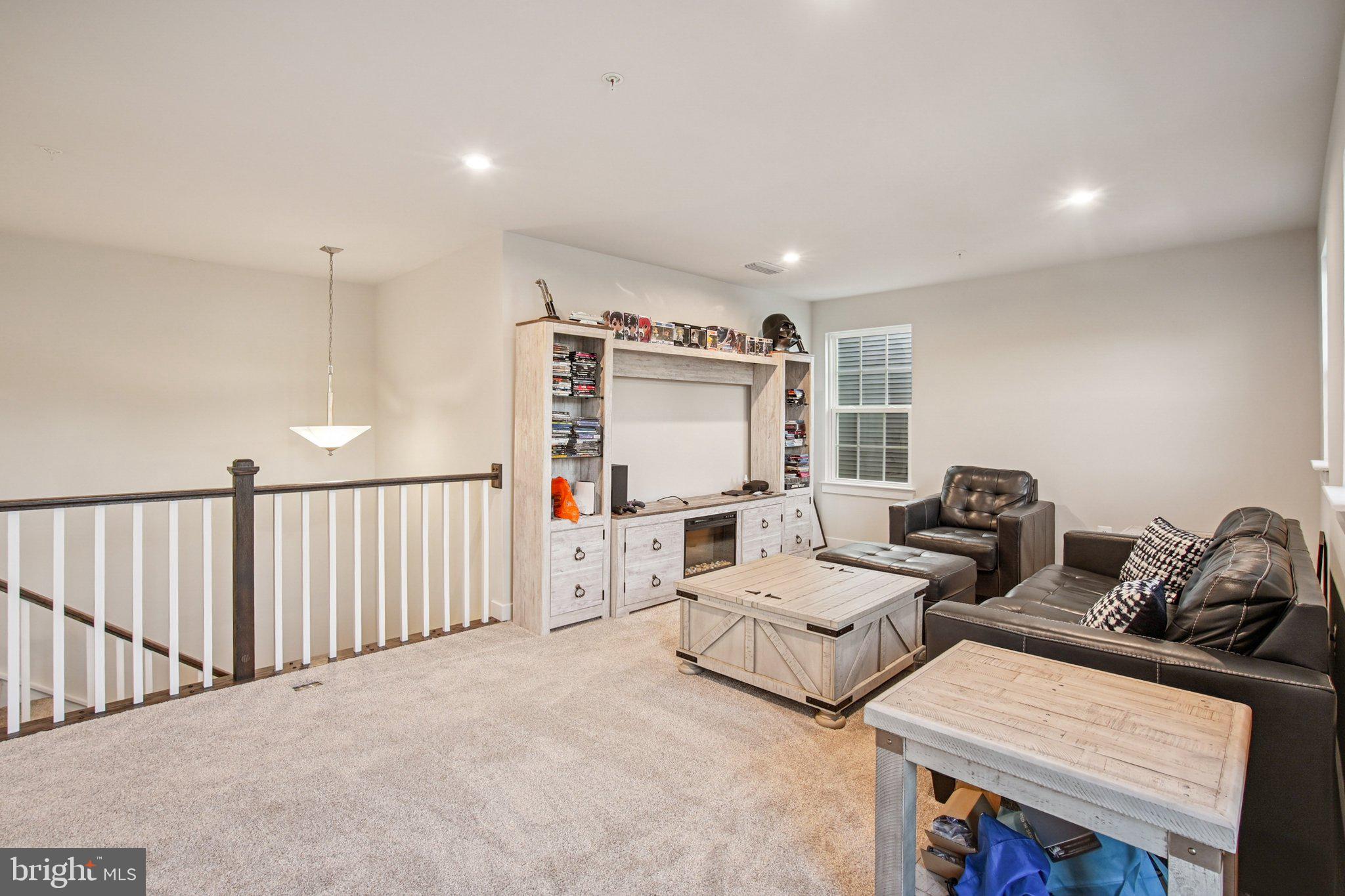 PERRY'S RETREAT - Residential