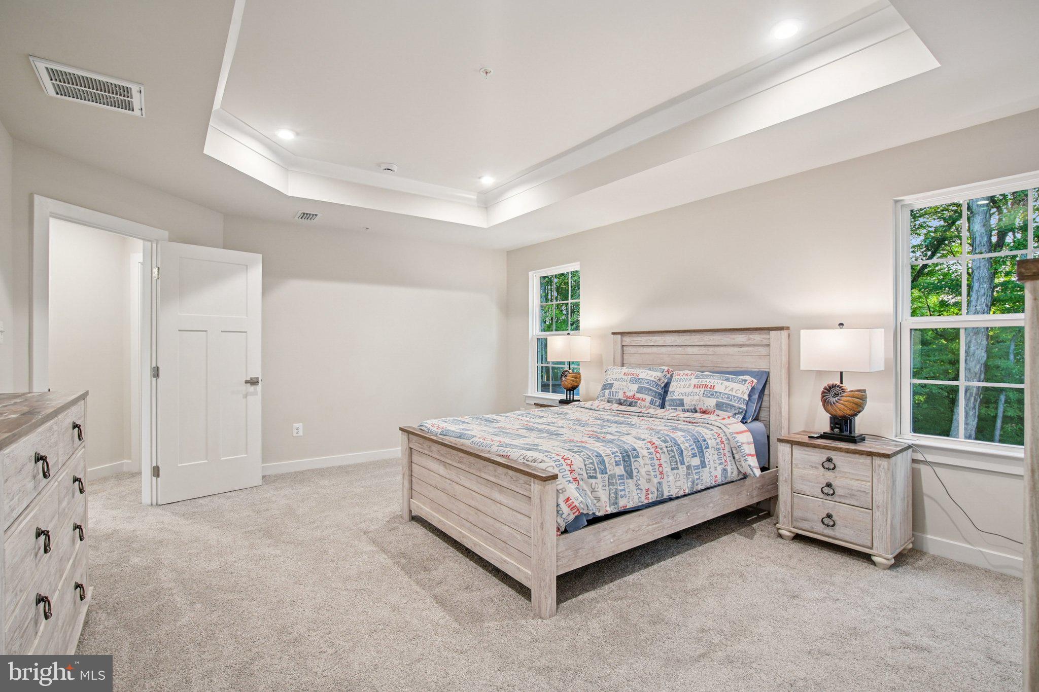 PERRY'S RETREAT - Residential