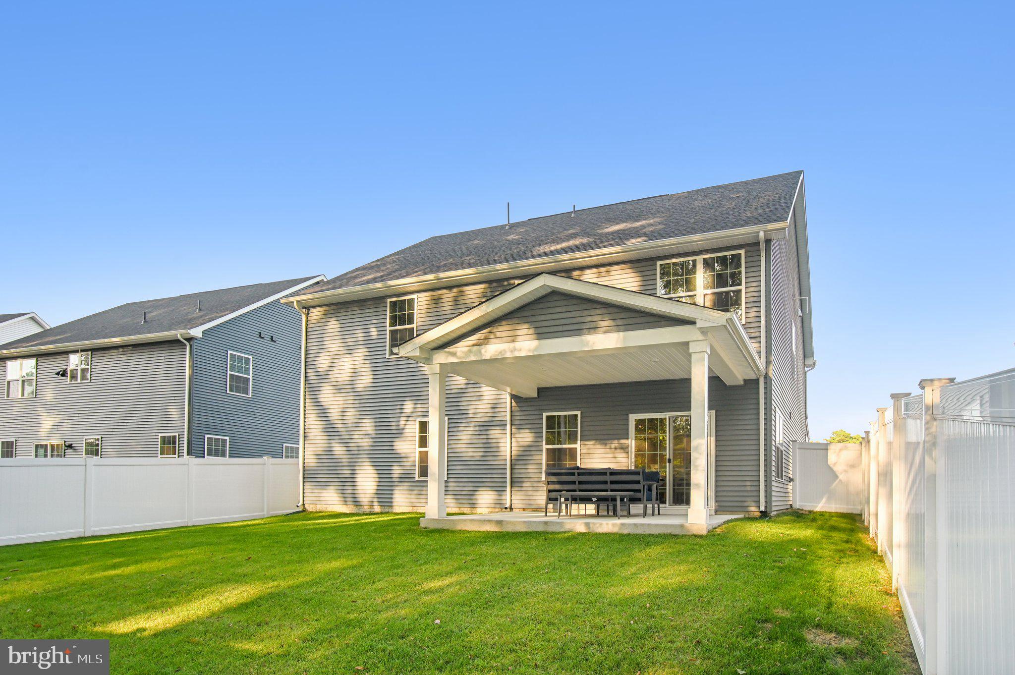 PERRY'S RETREAT - Residential