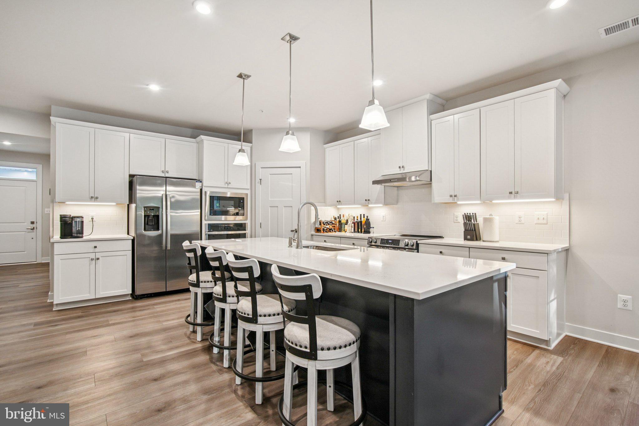 PERRY'S RETREAT - Residential