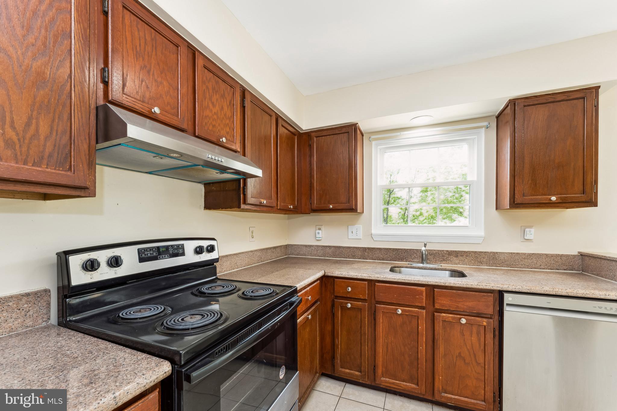 GREENCASTLE MANOR - Residential Lease