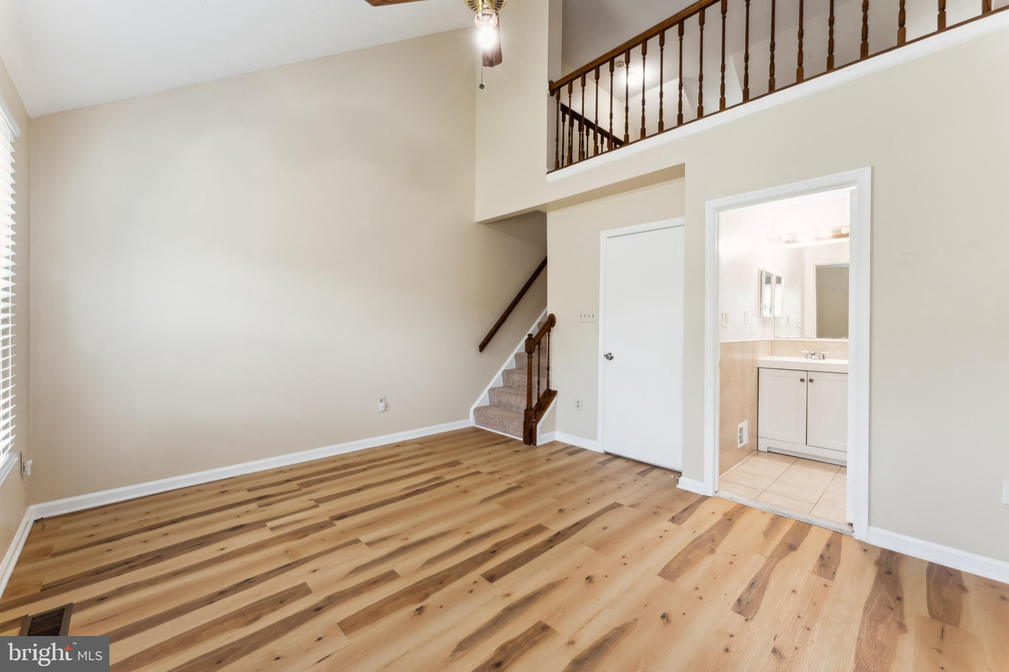 GREENCASTLE MANOR - Residential Lease