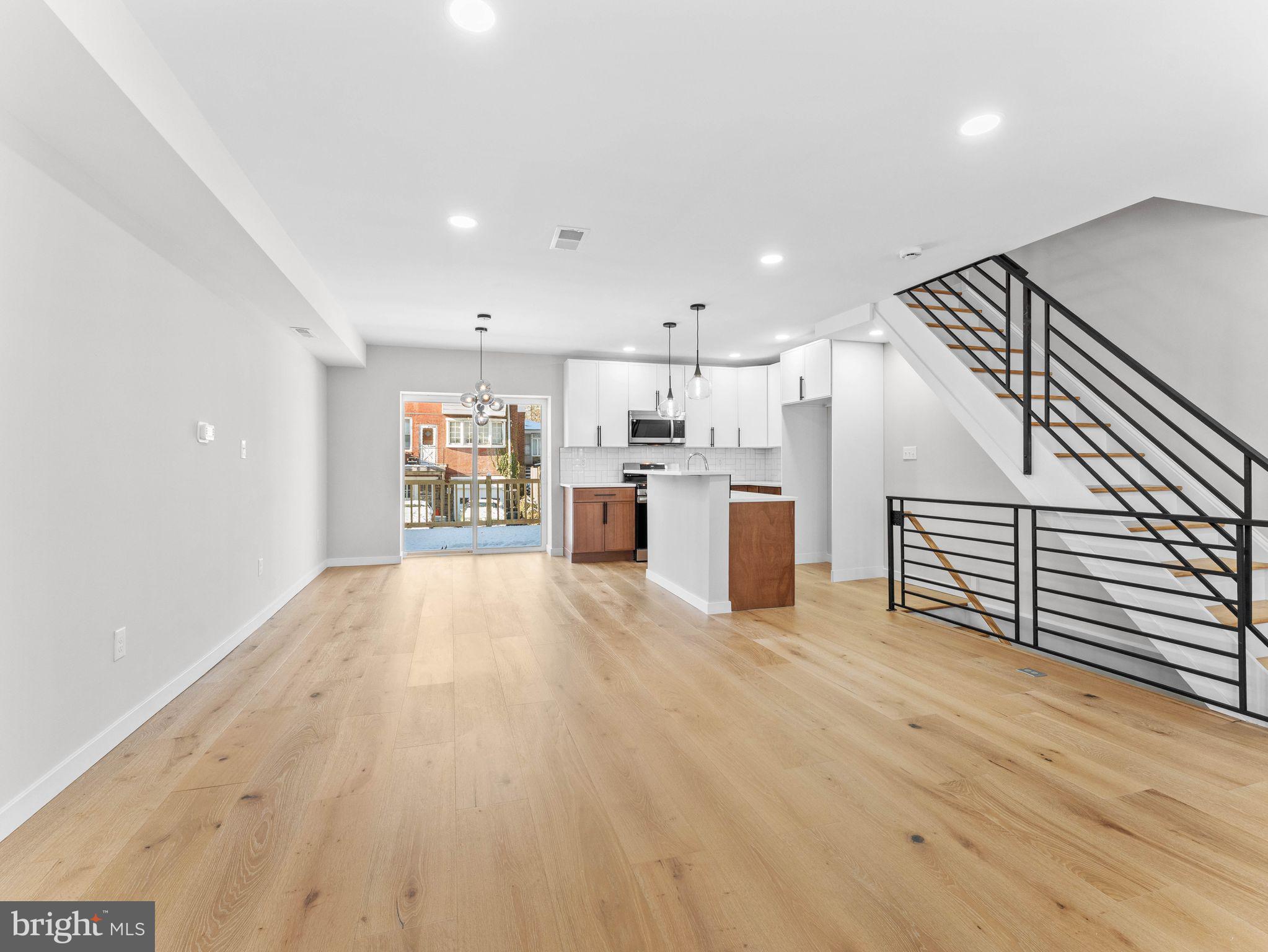 EAST MT AIRY - Residential