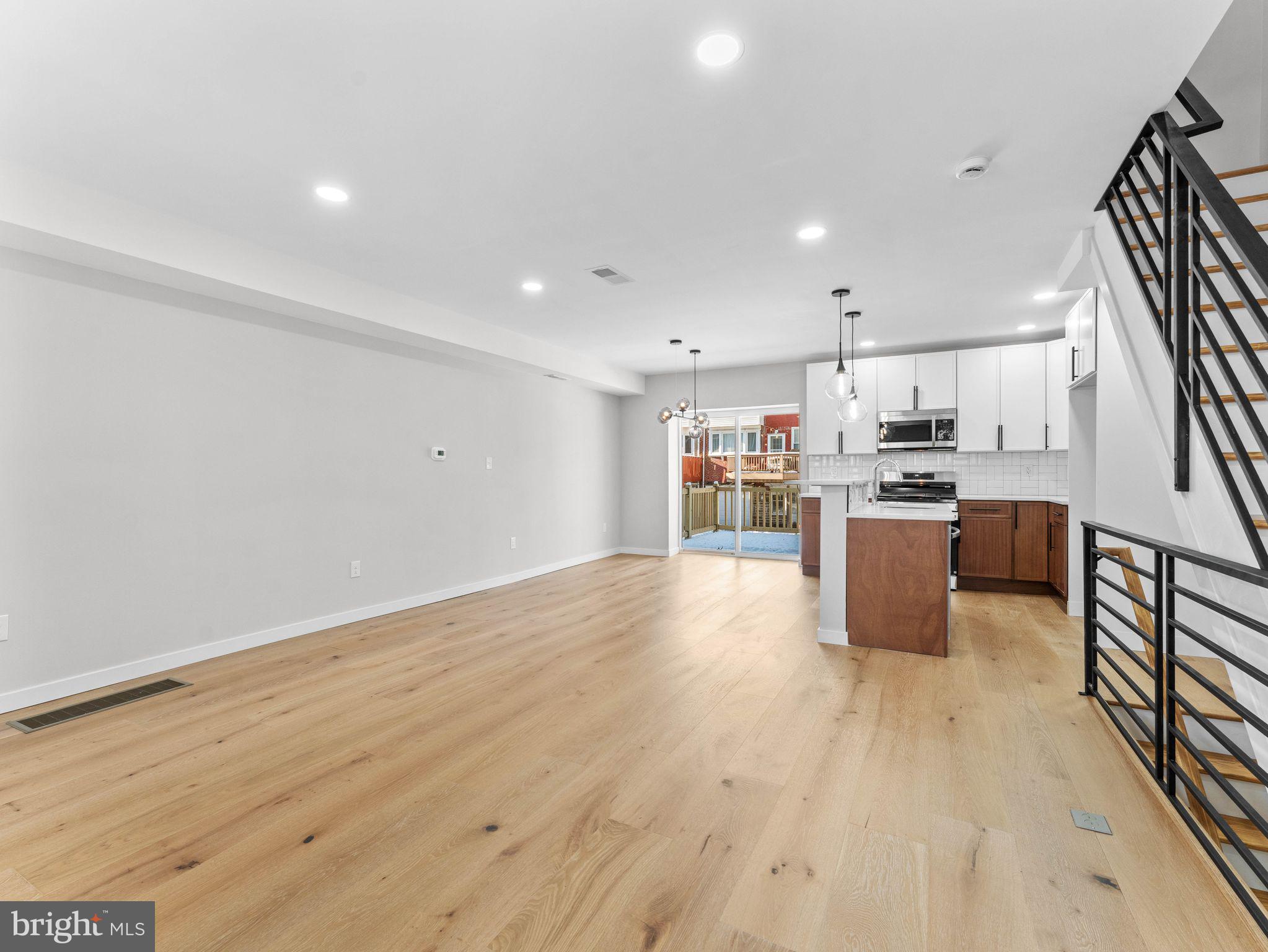 EAST MT AIRY - Residential