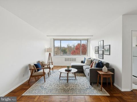 4200 CATHEDRAL AVENUE NW 815 WASHINGTON DC 20016