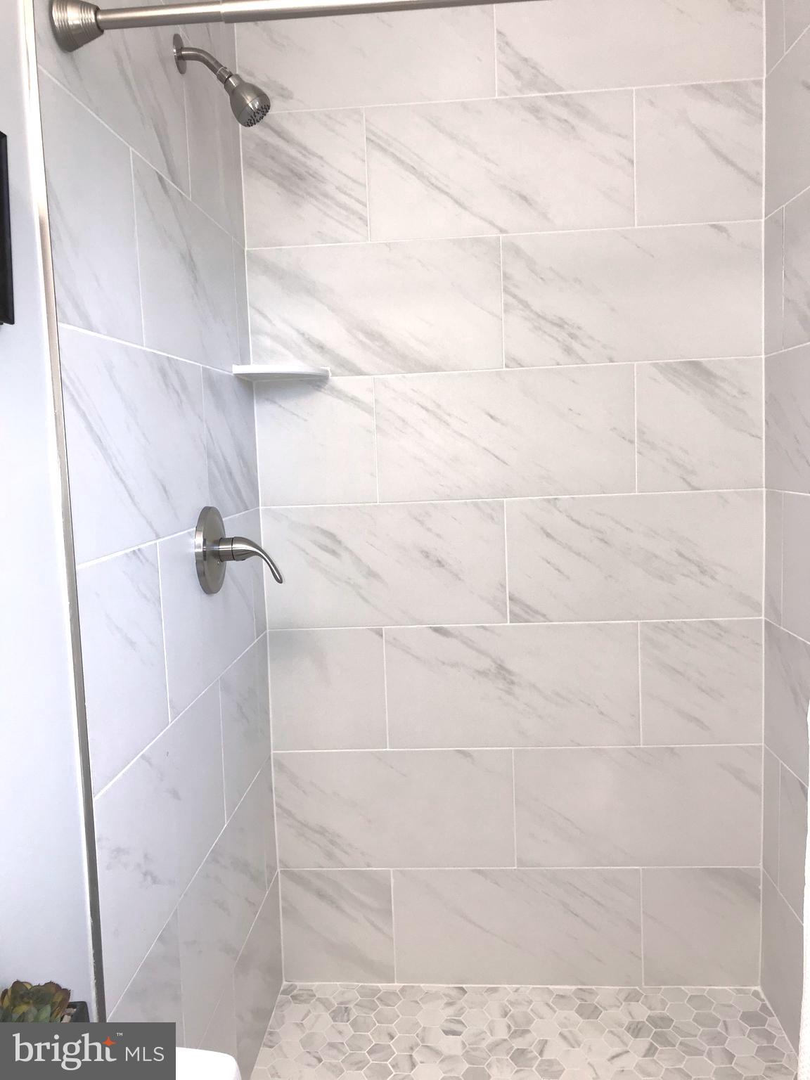 OAKLAWN - Residential