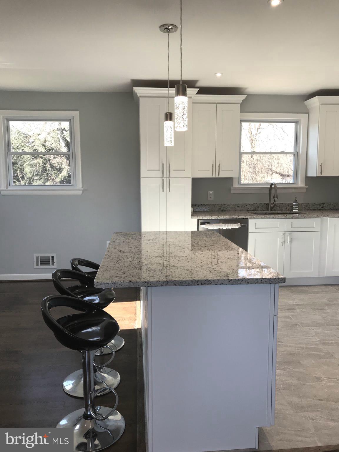 OAKLAWN - Residential