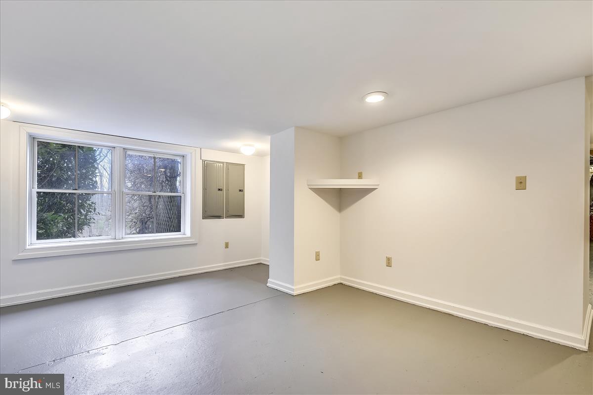 RUXTON - Residential