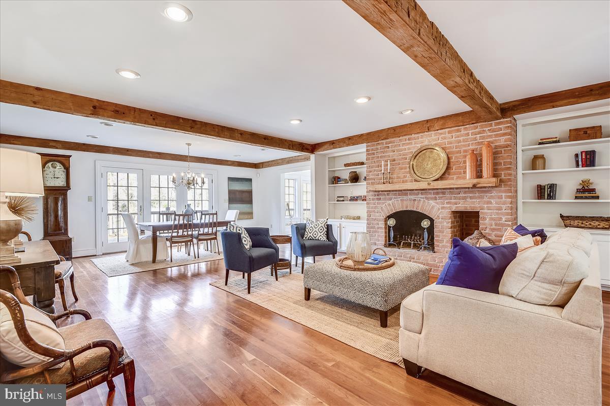 RUXTON - Residential