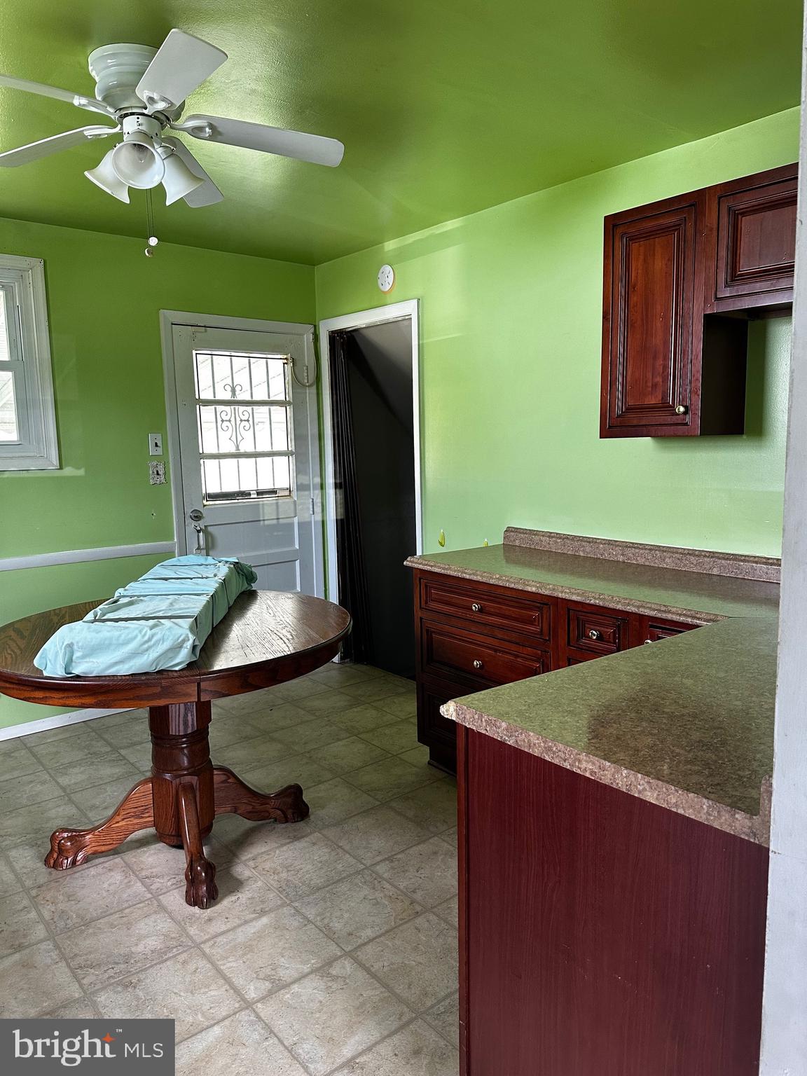 THE MEADOWS - Residential