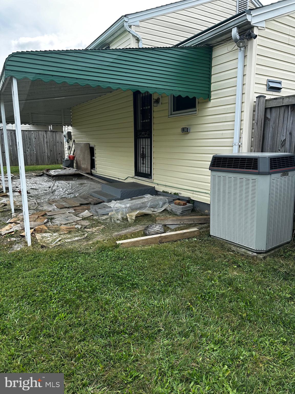 THE MEADOWS - Residential