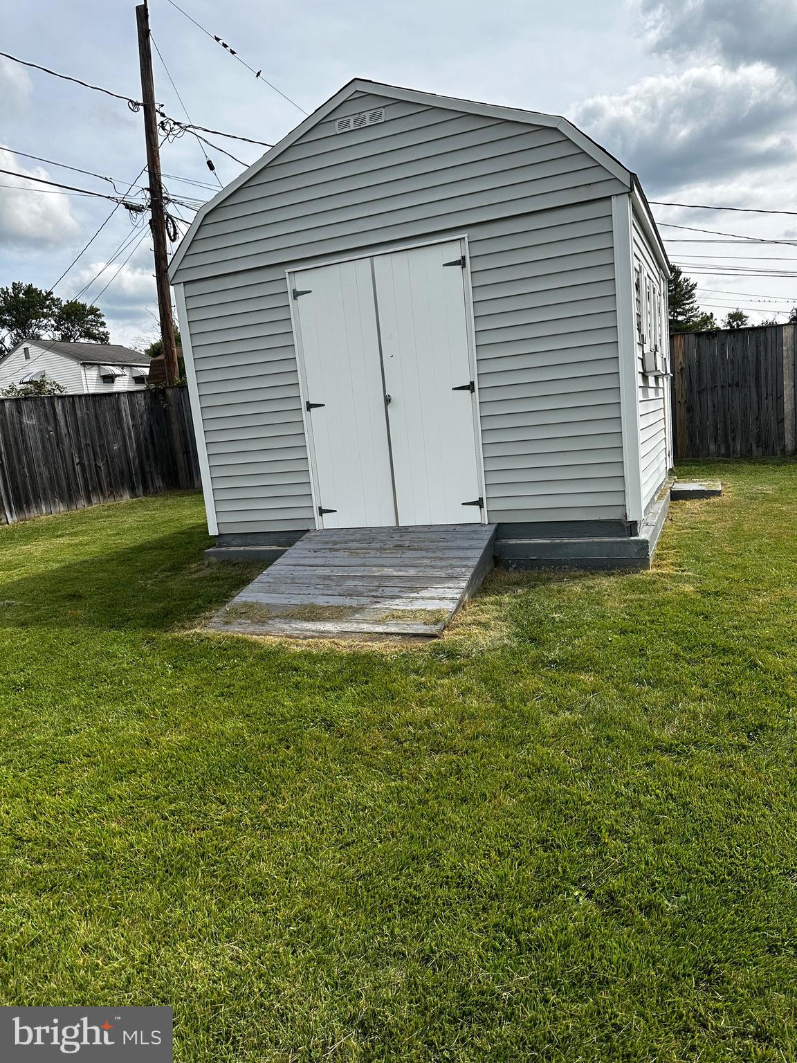 THE MEADOWS - Residential