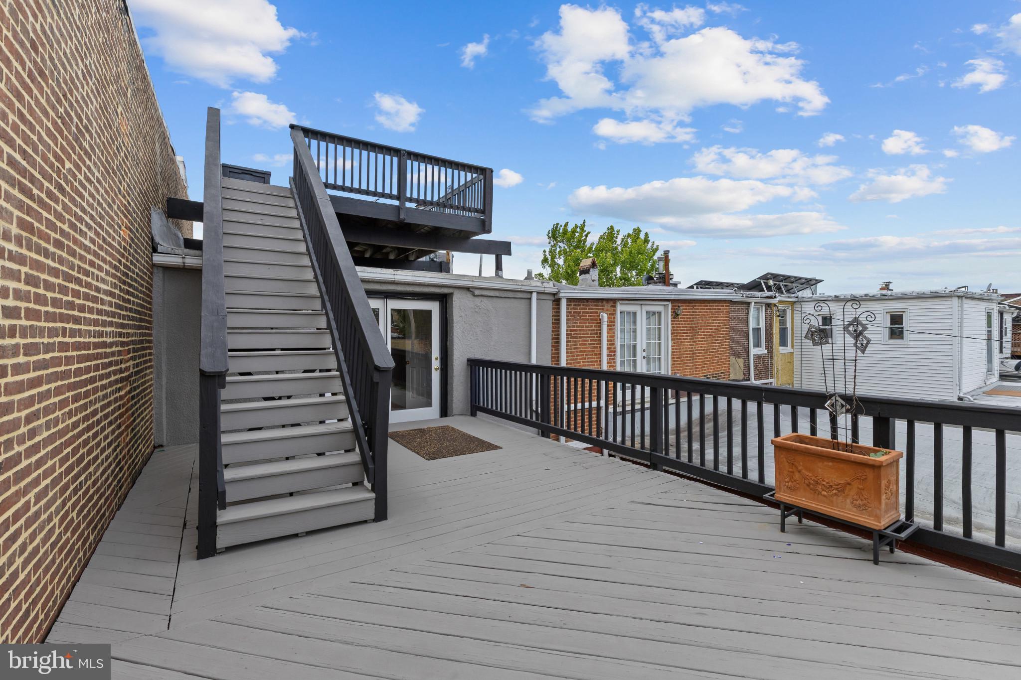 BUTCHERS HILL - Residential