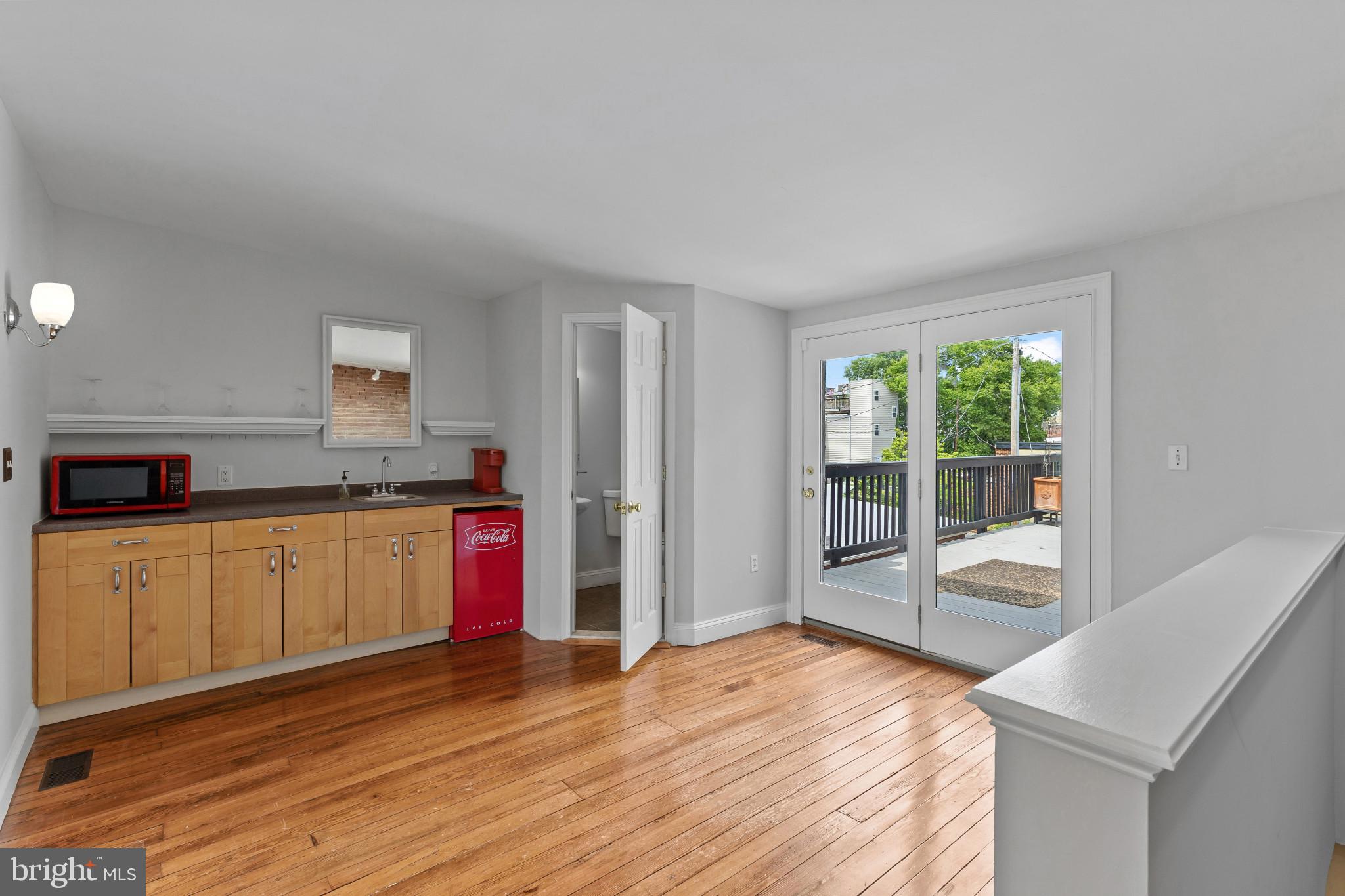 BUTCHERS HILL - Residential