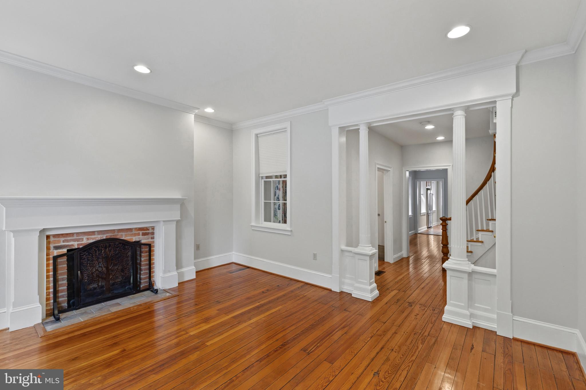 BUTCHERS HILL - Residential