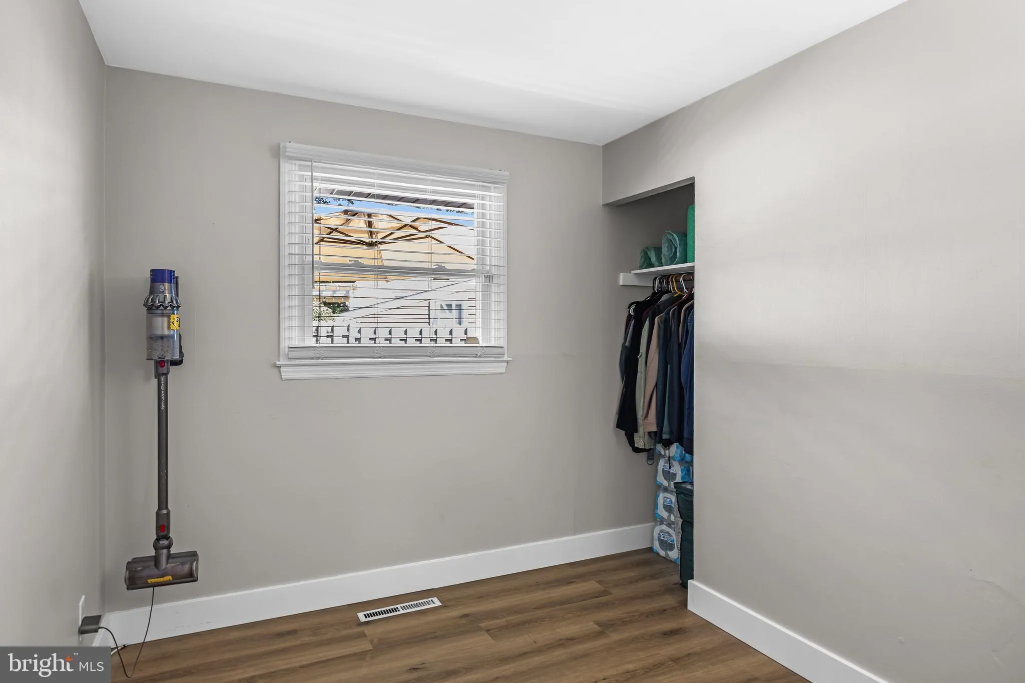 Lumberton, New Jersey 08048, United States, 3 Bedrooms Bedrooms, ,1 BathroomBathrooms,Residential,Contingent,201375