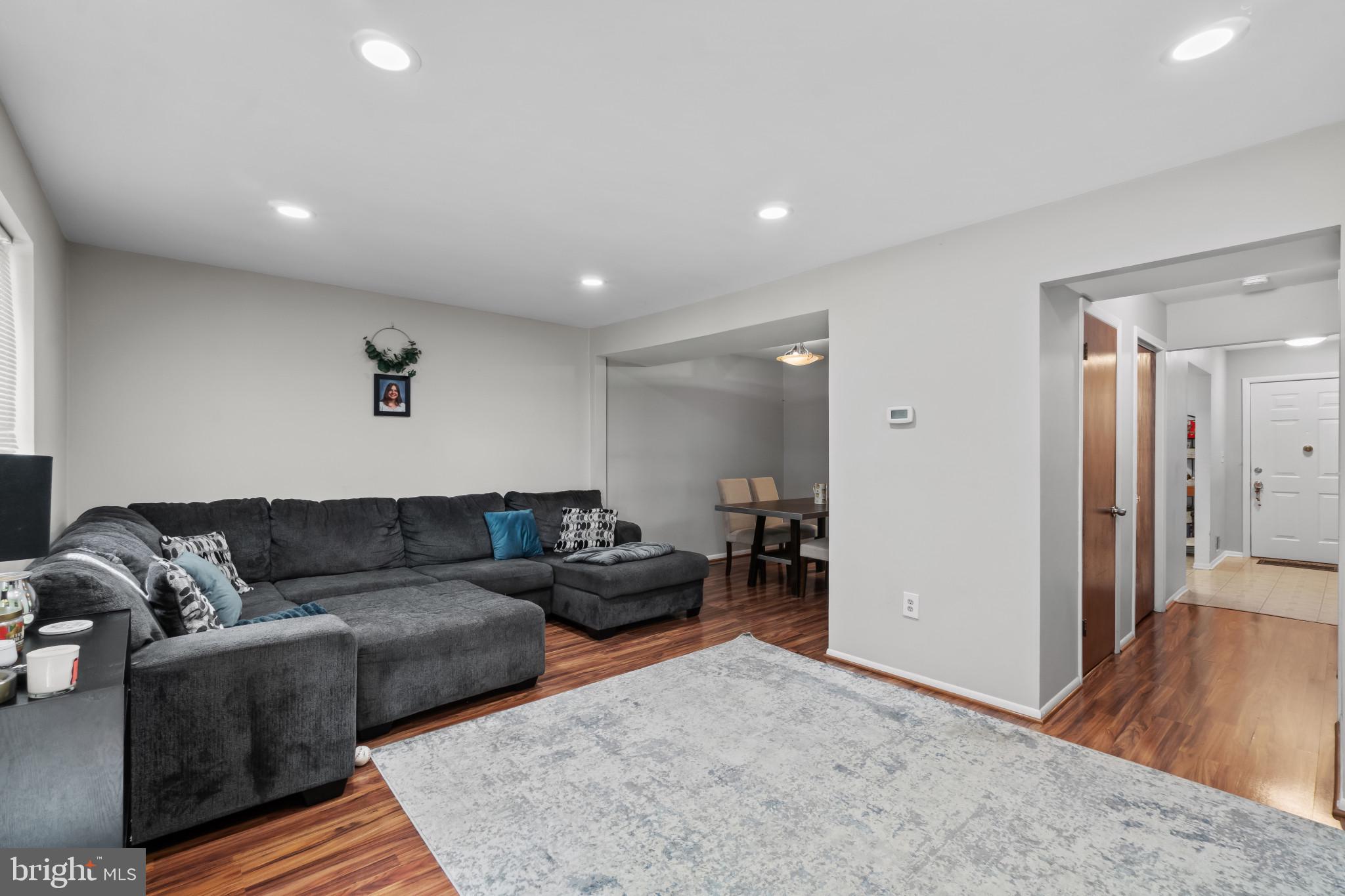 GLYNDON GREENS - Residential